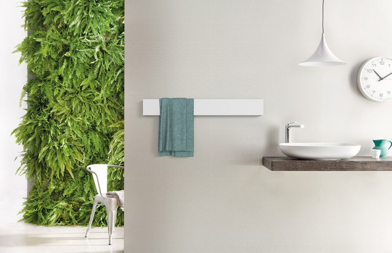 TOWEL BAR